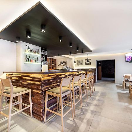 Laguna Hotel & Restaurant Primda Ngoại thất bức ảnh