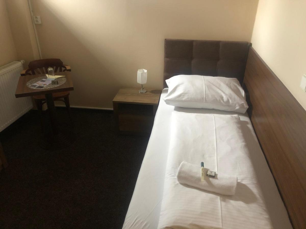 Laguna Hotel & Restaurant Primda Ngoại thất bức ảnh