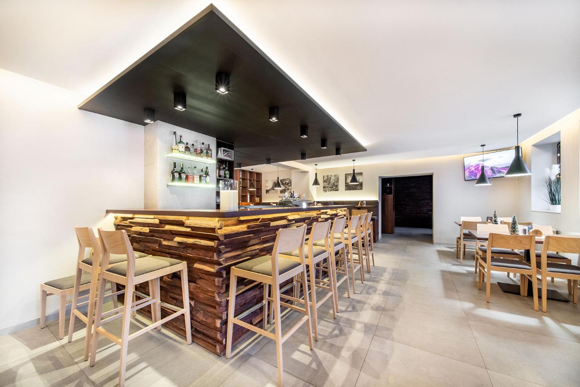Laguna Hotel & Restaurant Primda Ngoại thất bức ảnh